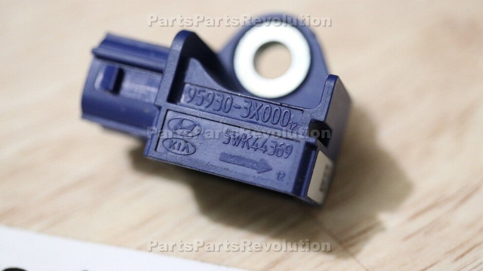 Sensor Front 959303X000 for Hyundai 11-16 Kia 12-17 Elantra Rio