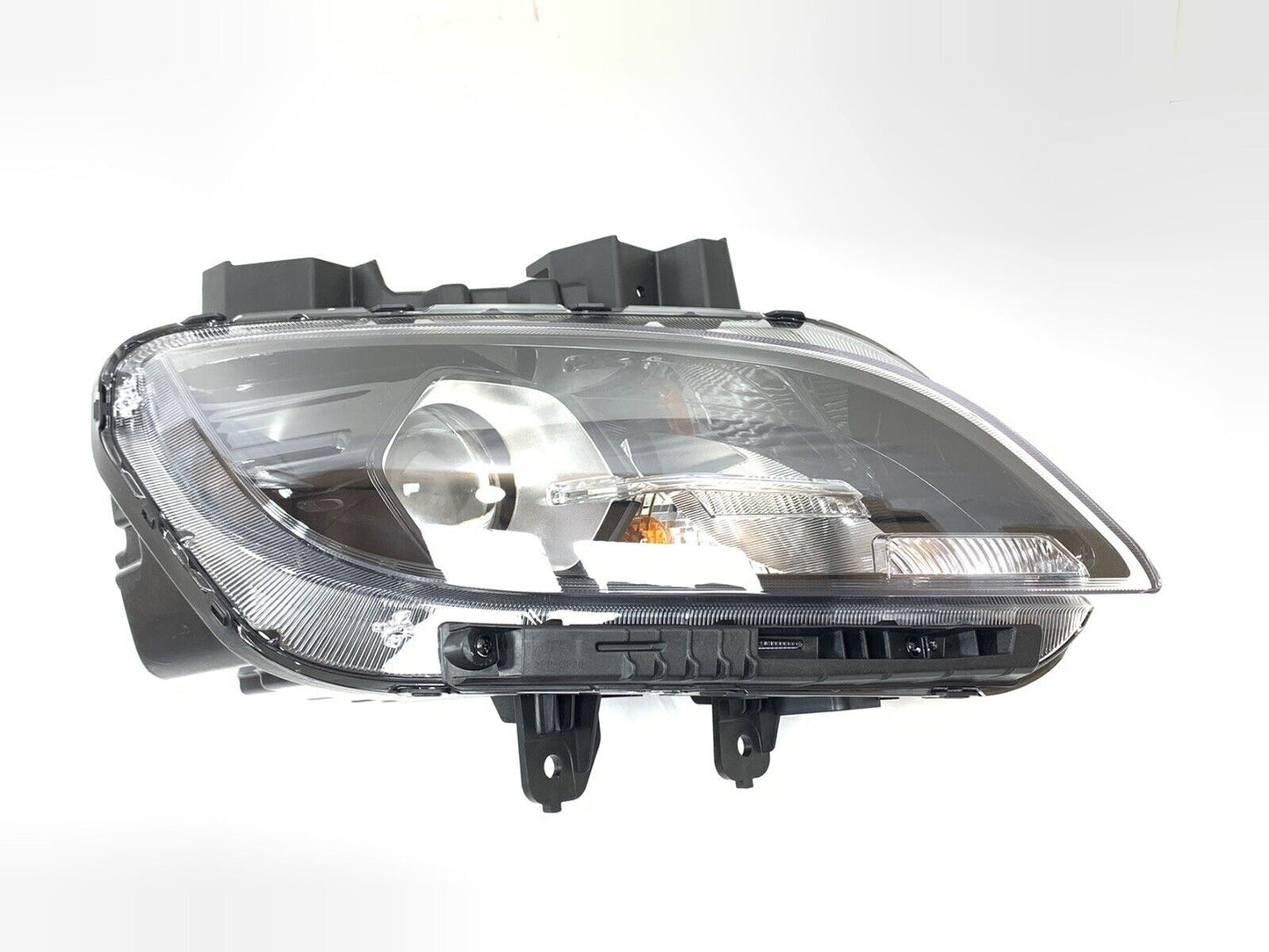 GENUINE 92102J9500 Headlight Right for Hyundai Kona 2022
