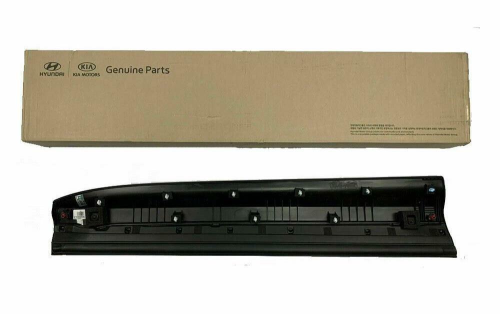 GENUINE Garnish FrontDoor LowerMolding RH for 17-18Hyundai SantaFe 87722B8500GAL