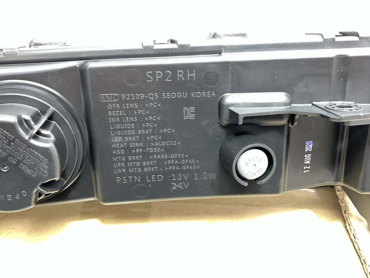 GENUINE Day Time Running LIGHT Front Right 92109Q5000 for KIA SELTOS 19-21