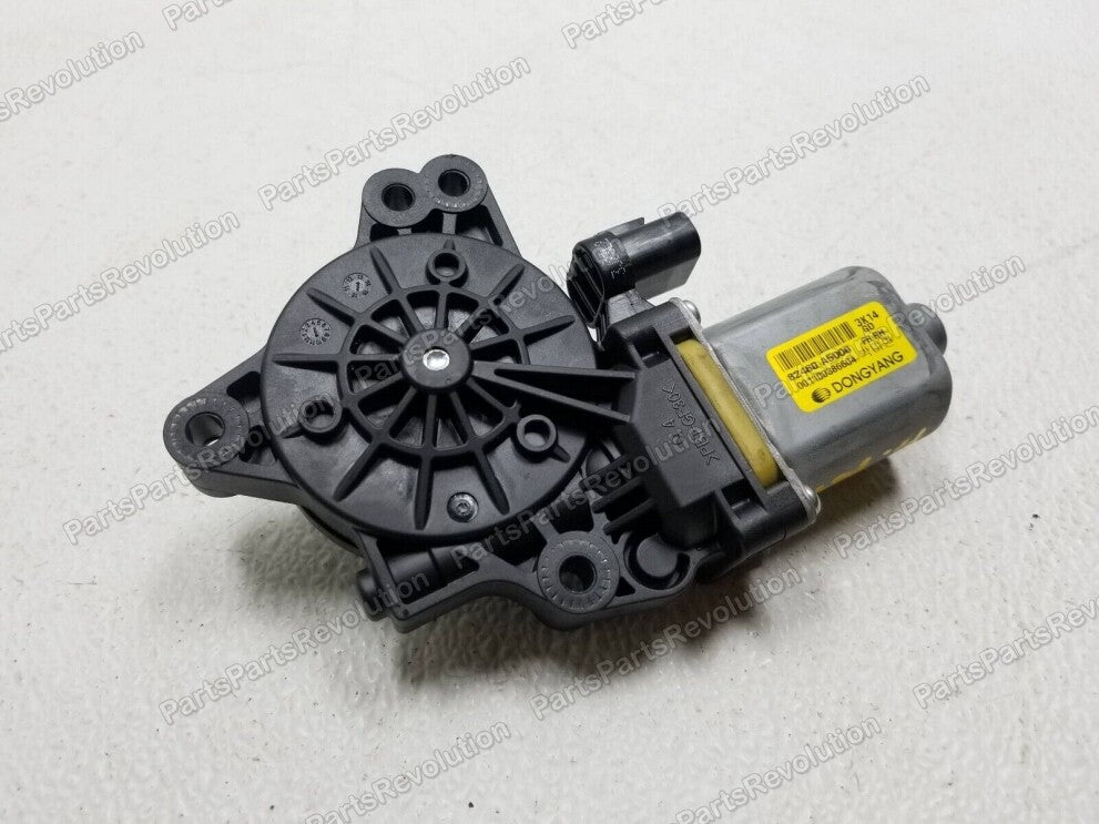 Window Motor 82460A5000 Right for Hyundai Elantra GT 2013-2017