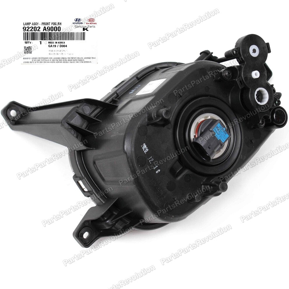GENUINE Fog Lamp Light RIGHT 2015-18 Kia Sedona 92202A9000