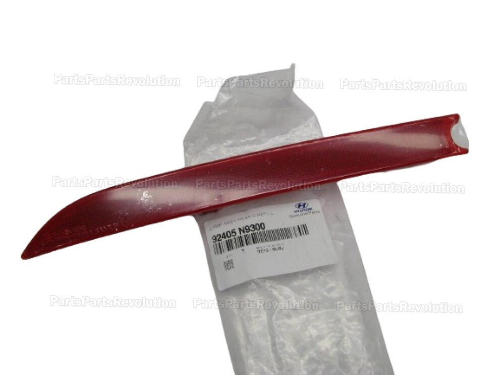 GENUINE Reflector 92405N9300 Left Outer for Hyundai Tucson 2022-2023
