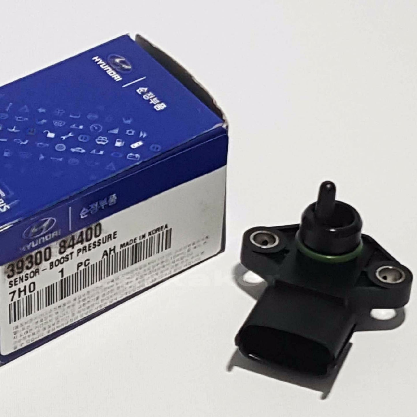 GENUINE 3930084400 Boost Pressure Sensor for Veracruz Soul 2006-2013