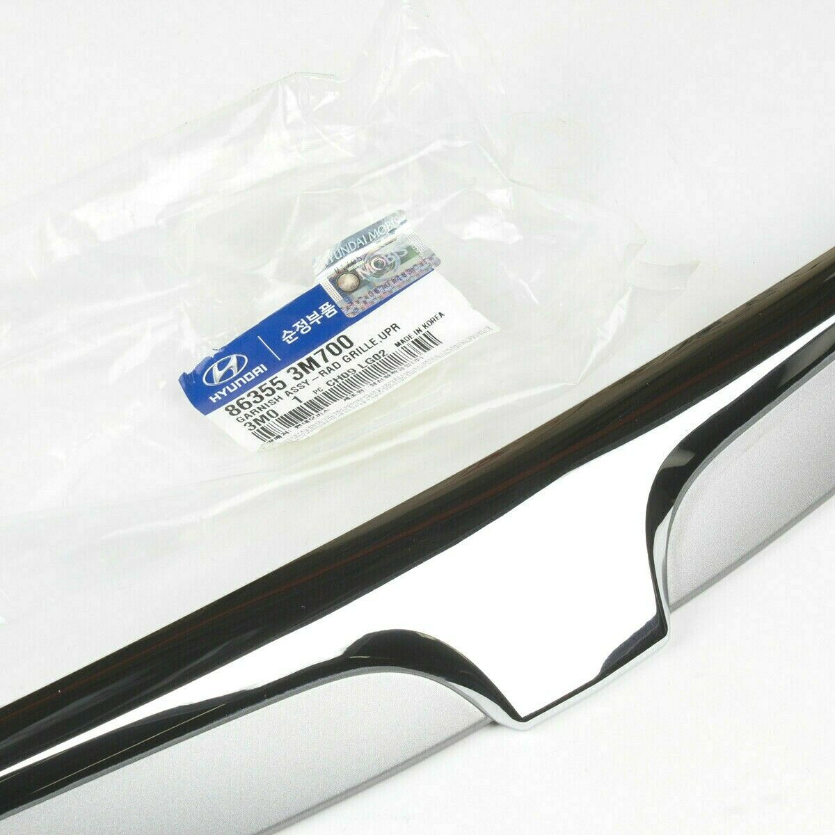 GENUINE HOOD MOLDING CHROME GARNISH for Hyundai Genesis Sedan 12-14 863553M700