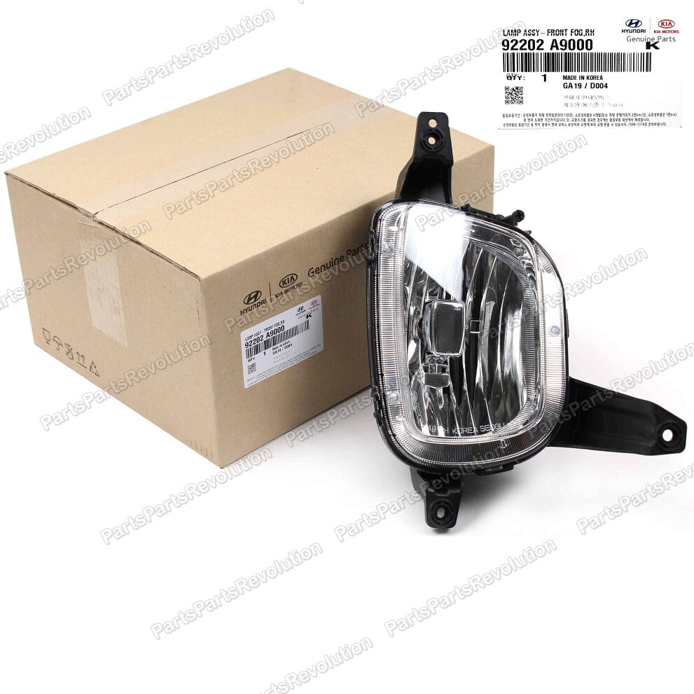 GENUINE Fog Lamp Light RIGHT 2015-18 Kia Sedona 92202A9000
