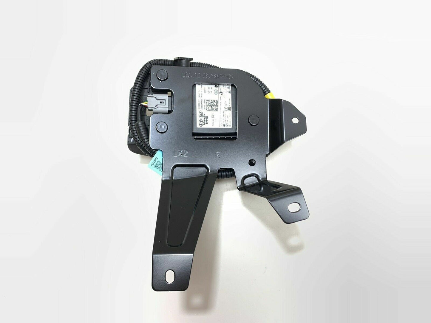 GENUINE Rear-Right Blind Detection Sensor for Hyundai Palisade 18-21 99150S8000