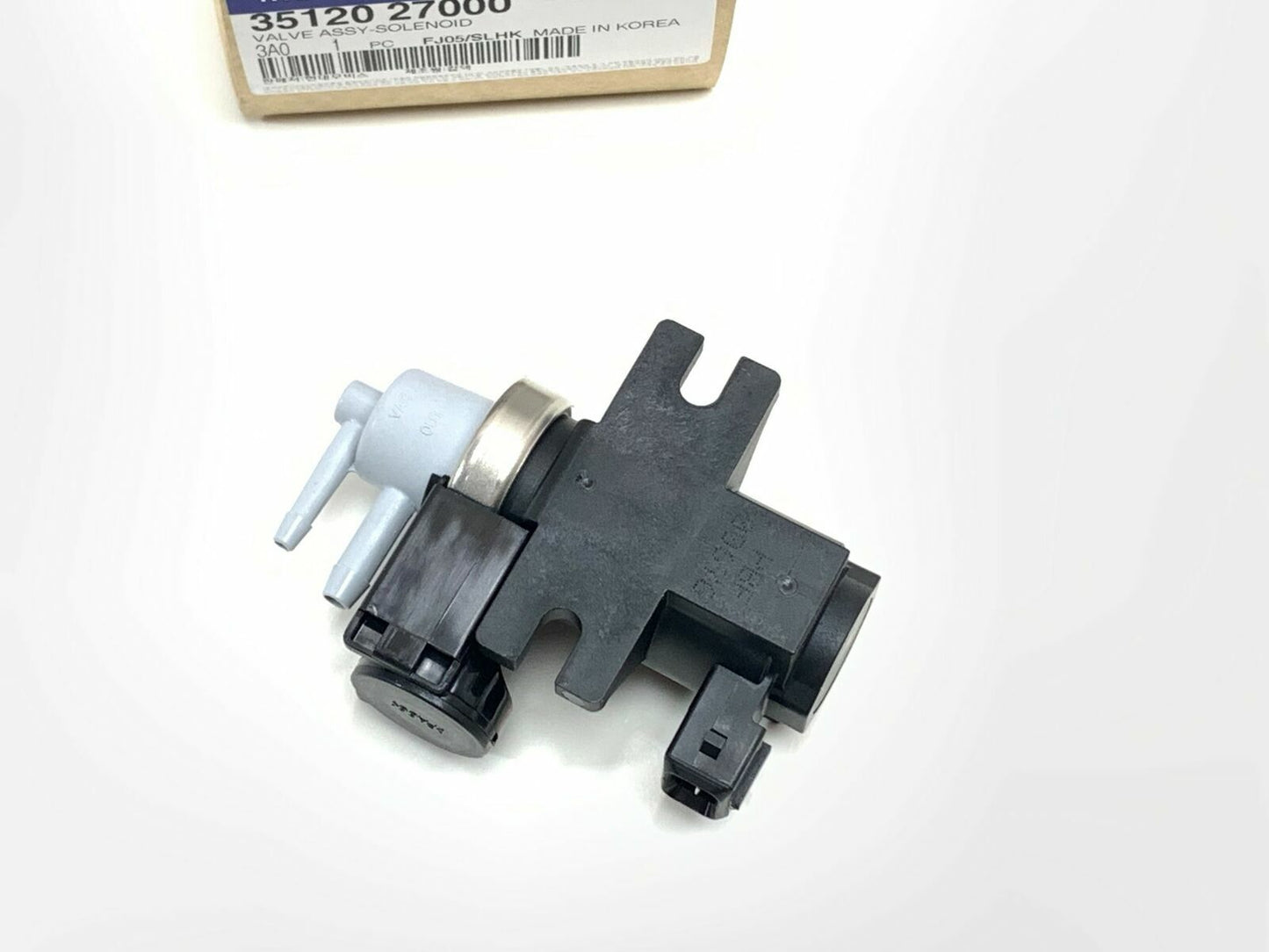 GENUINE Evap Vapor Solenoid Purge Control Valve for Kia Sorento 03-06 351202700
