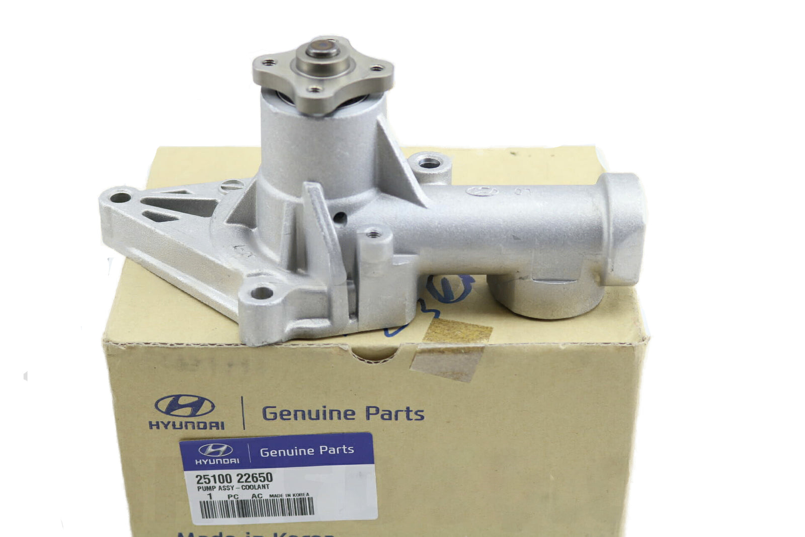 GENUINE 2510022650 Coolant Water Pump for Hyundai Accent Excel Scoupe 1986-2002