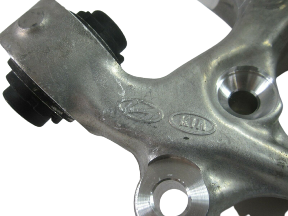 GENUINE Rear-RH Axle Knuckle for 19-21 KONA ELECTRIC & 19-20 NIRO EV 52720K4000