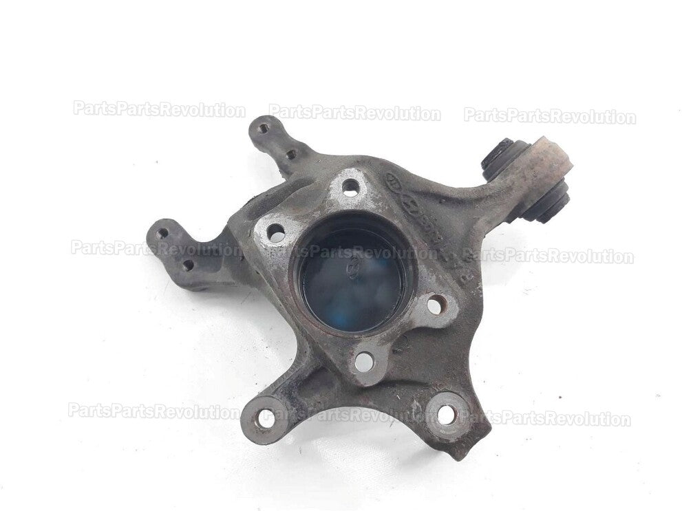 GENUINE Knuckle 527201D010 Right for Kia Rondo 2007-2010