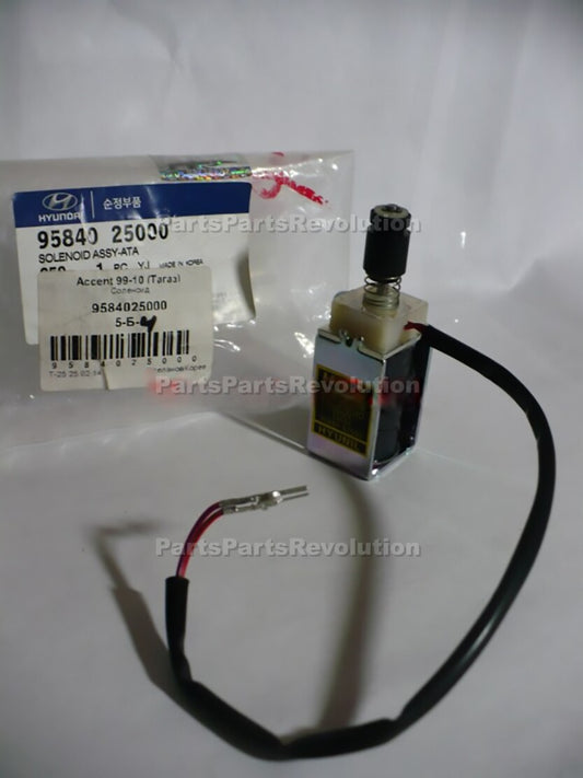Shift Interlock Solenoid 9584025000 for Hyundai Accent 00-06