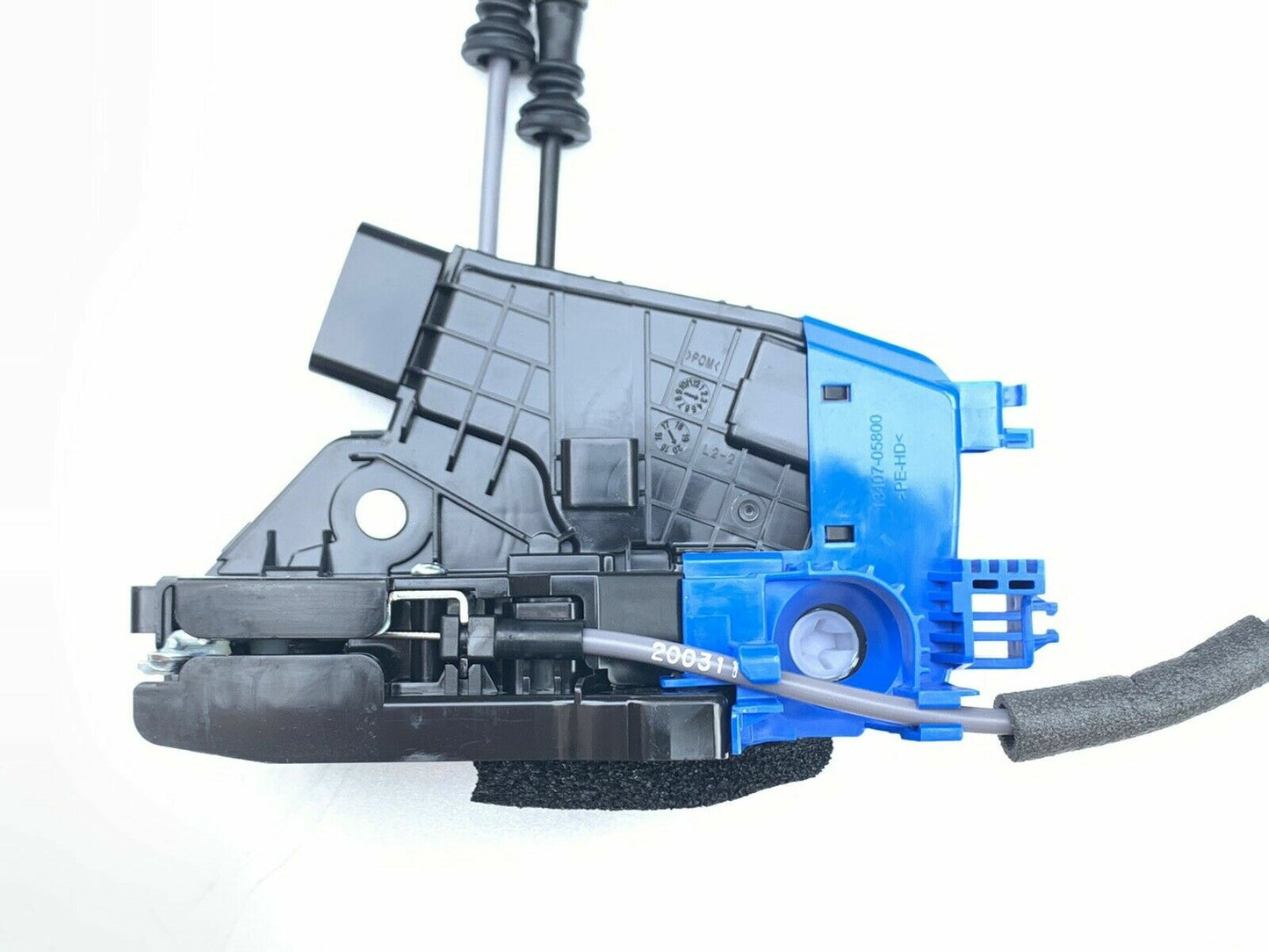 GENUINE Door Lock Actuator Front-Left for Hyundai Elantra 17-20 81310F2030