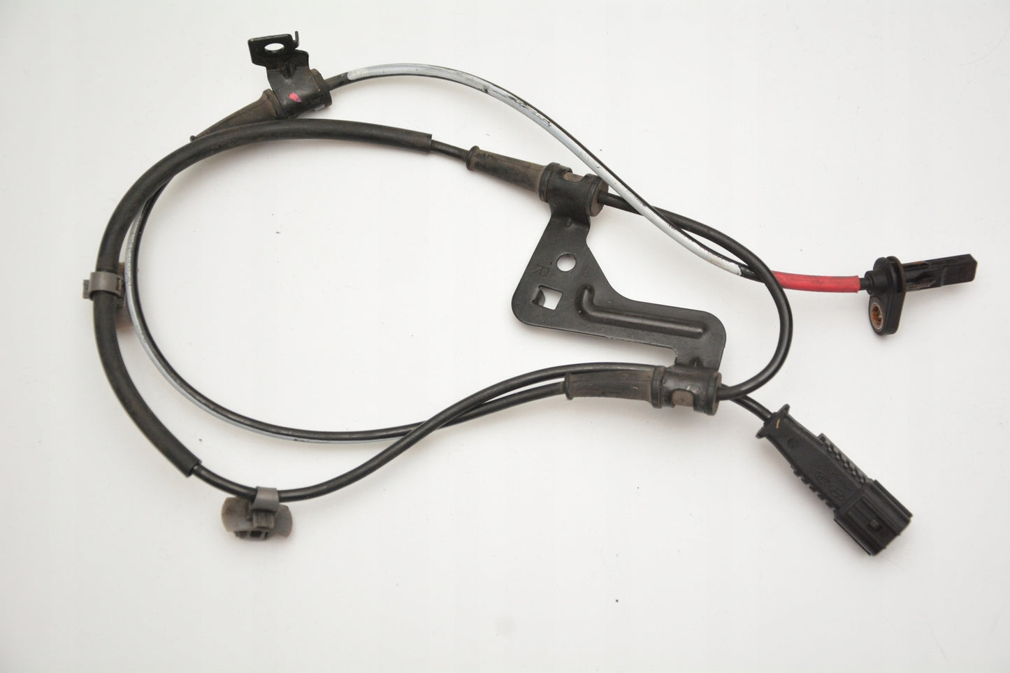 ABS Speed Sensor 58940J9000 Front Right for Hyundai Kona Kona Electric 2018-2023