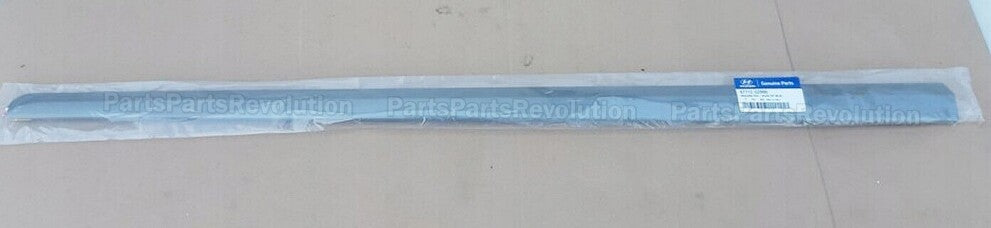 GENUINE Body Side Molding 87712G2000 Front Right for Hyundai Ioniq 17-22