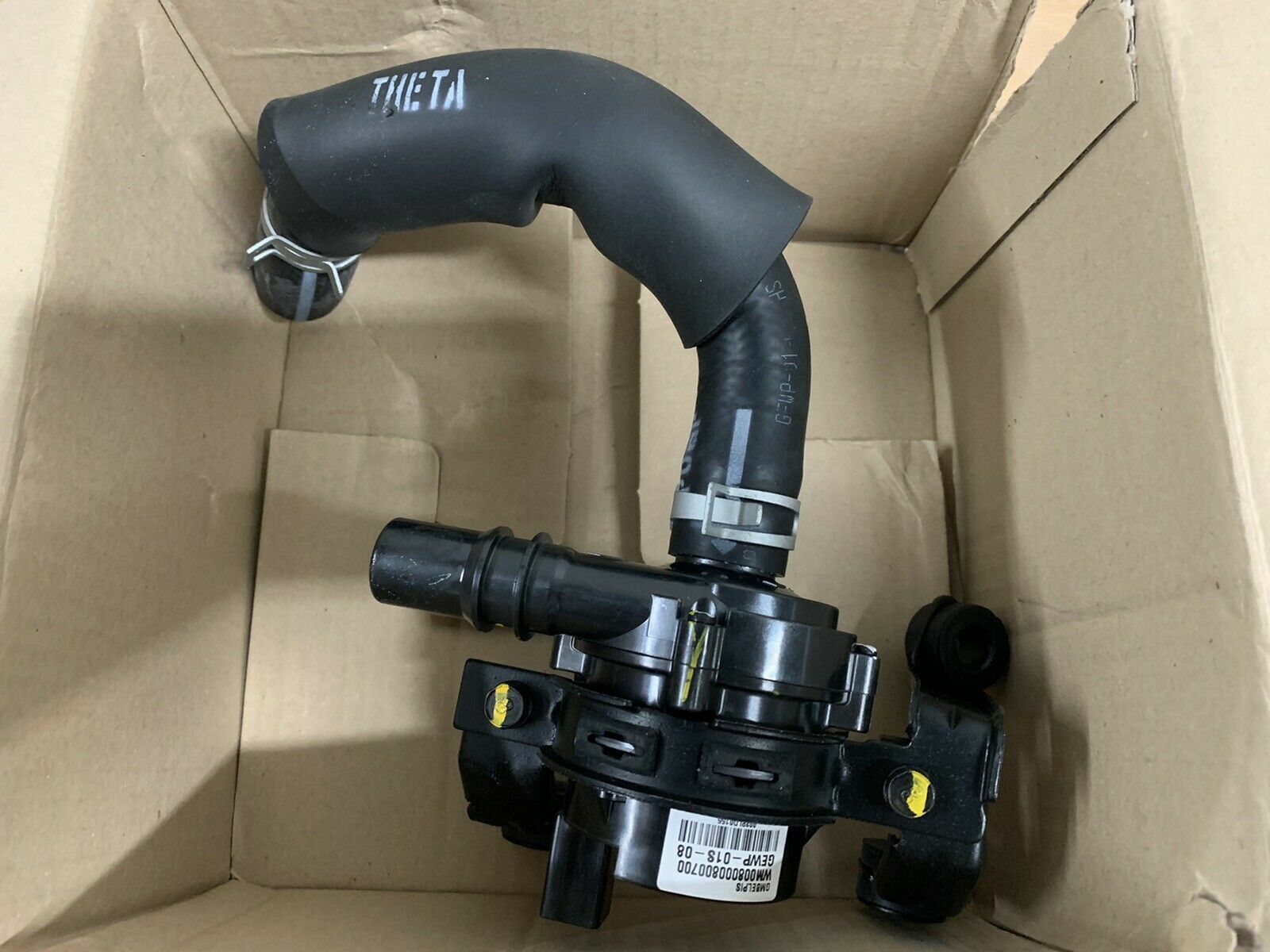 GENUINE ENGINE Water Pump ASSY for HYUNDAI  AZERA HG Hybrid 11~15 oem 973104R000