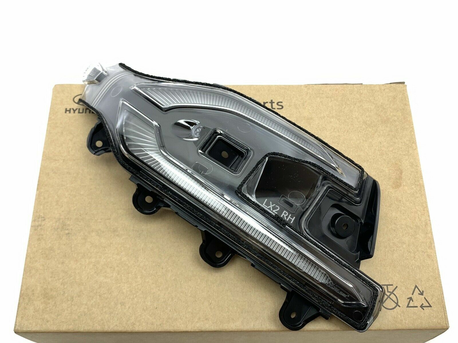 GENUINE Outside Mirror Turn Signal Lamp Right for Hyundai Palisade 87624S8000