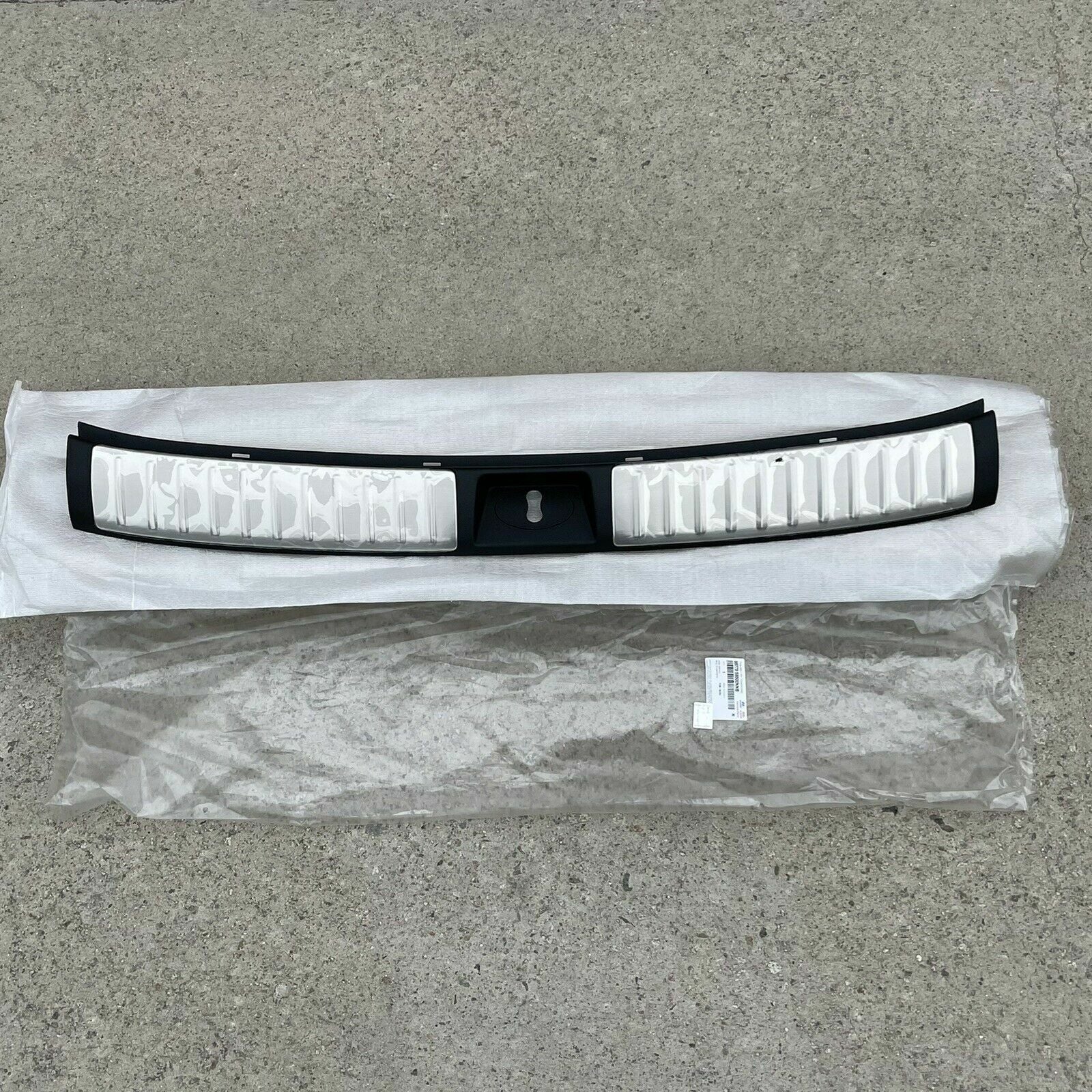 GENUINE Trunk Body Trim Molding Panel for Hyundai Palisade 18-20 85770S8500NNB