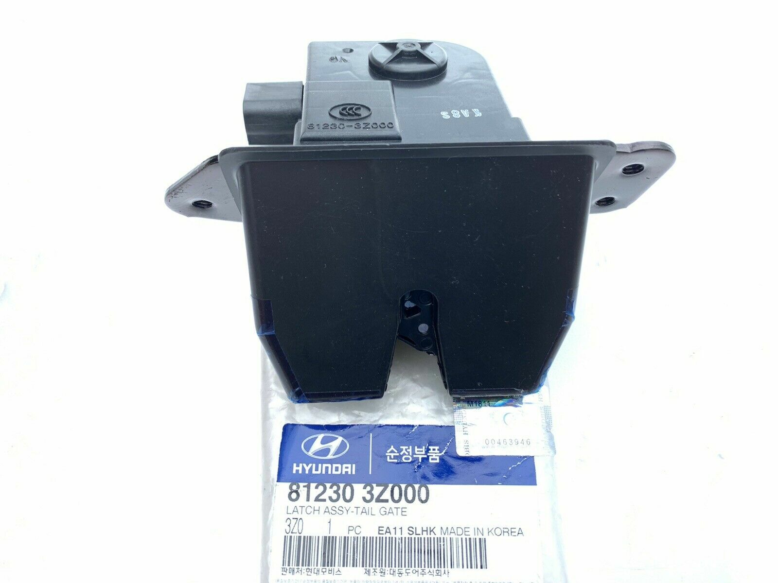 GENUINE Tailgate Latch Actuator for Hyundai Santa Fe Sedona Sorento 812303Z000