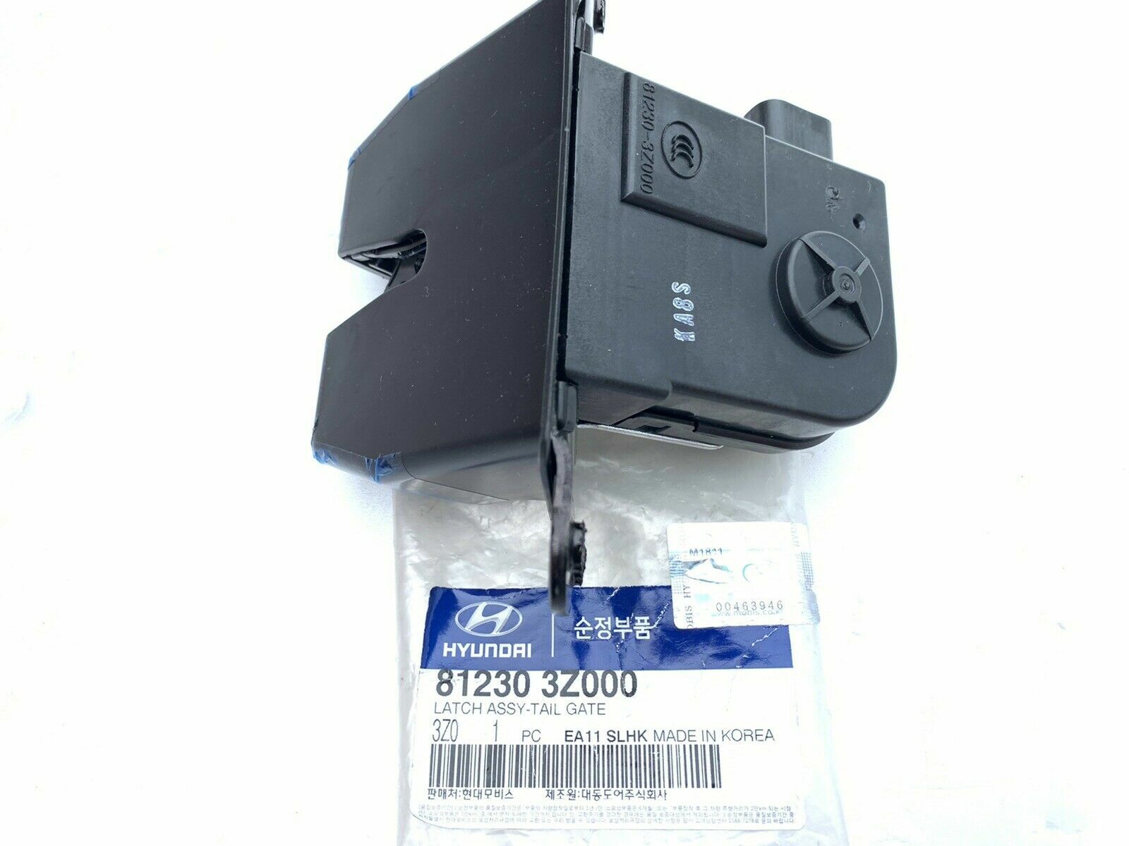 GENUINE Tailgate Latch Actuator for Hyundai Santa Fe Sedona Sorento 812303Z000