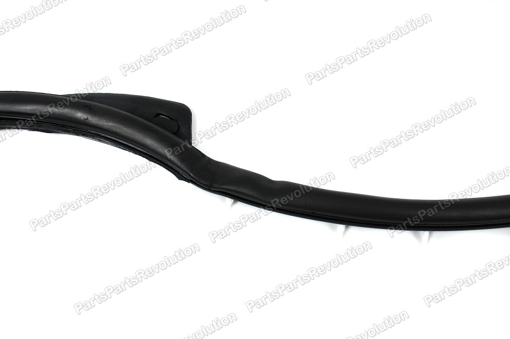 GENUINE WeatherStrip Front DRIVER for 2006-2011 Hyundai Accent Sedan 821301E000
