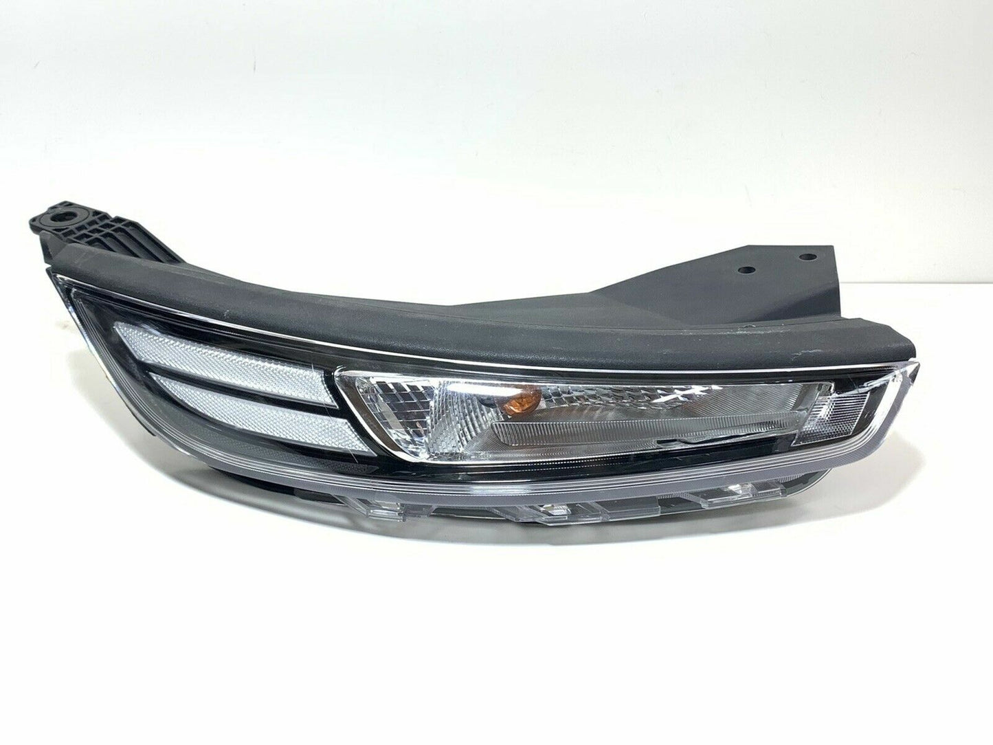 GENUINE Daytime Running Light Right Side for Hyundai Venue 20 92208K2000