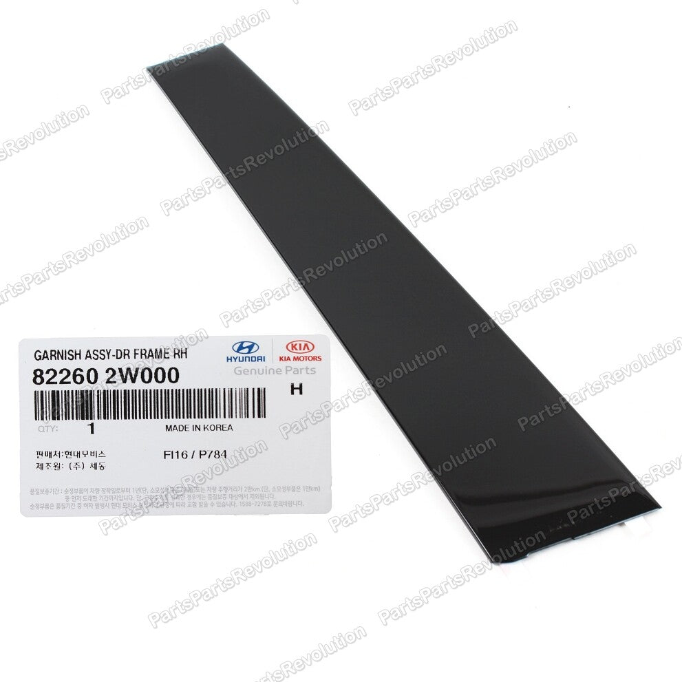 Door Frame Molding Front Right 822602W000 for Hyundai SantaFe 13-19