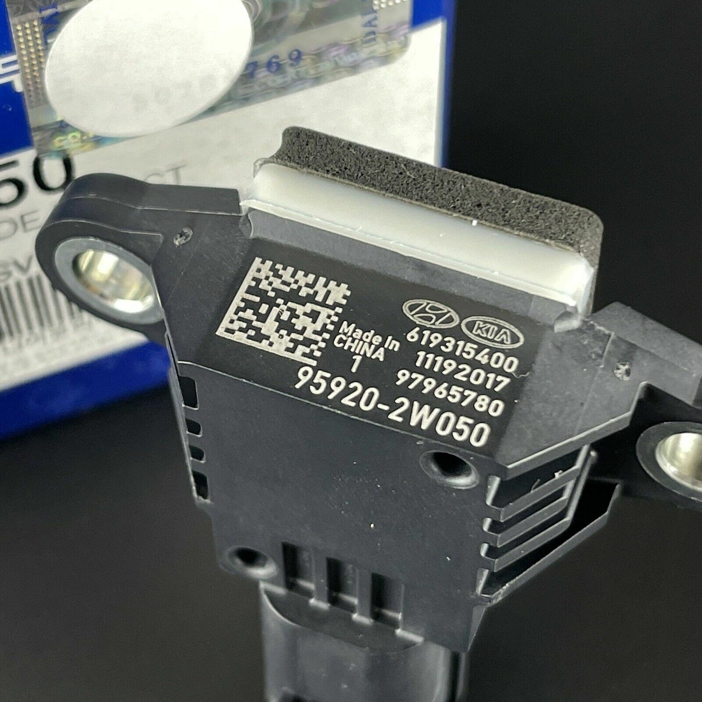 GENUINE Front Sensor Pressure for Kia Sorento 13-14 959202W050