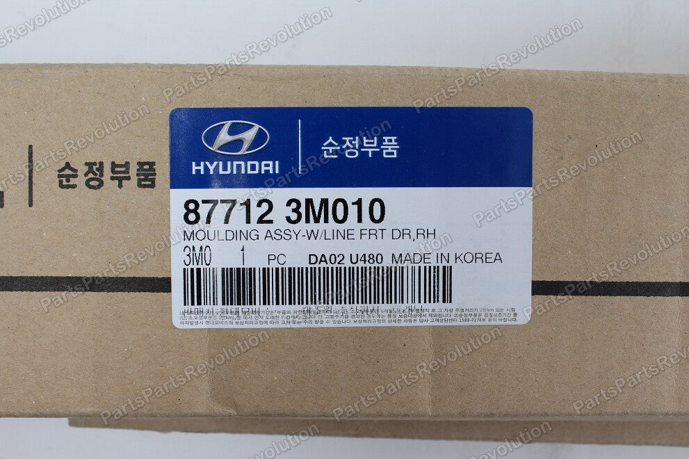 Door Side Molding Front 877123M010 for Hyundai Genesis 09-14