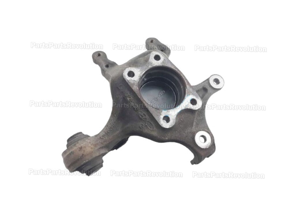 GENUINE Knuckle 527101D010 Left for Kia Rondo 2007-2010