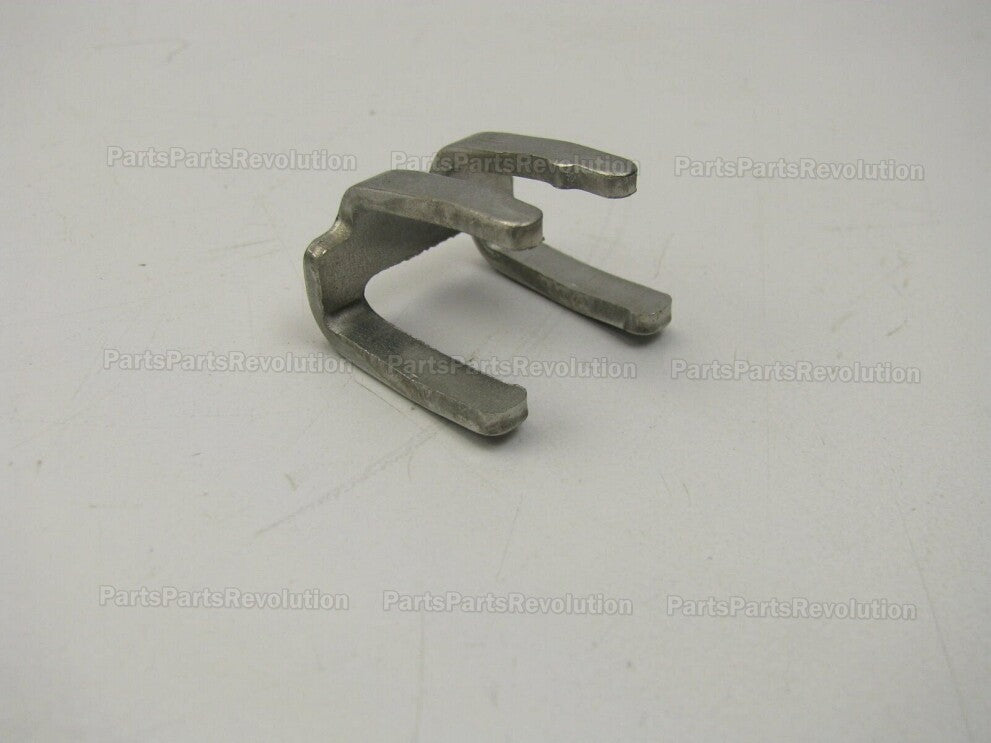 Fuel Injector Clip 353093C550 for Hyundai Santa Fe XL Azera Santa Fe 13-19